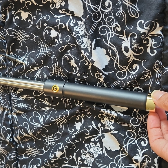 Sold Free selfie stick - Picture 2 of 3